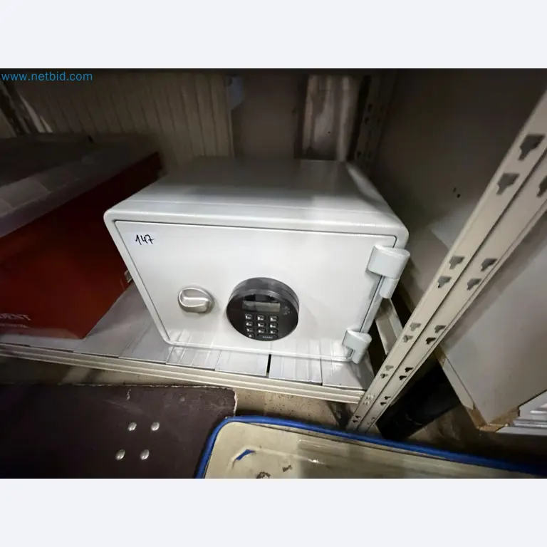 Machinery and production equipment for plastics processing-48