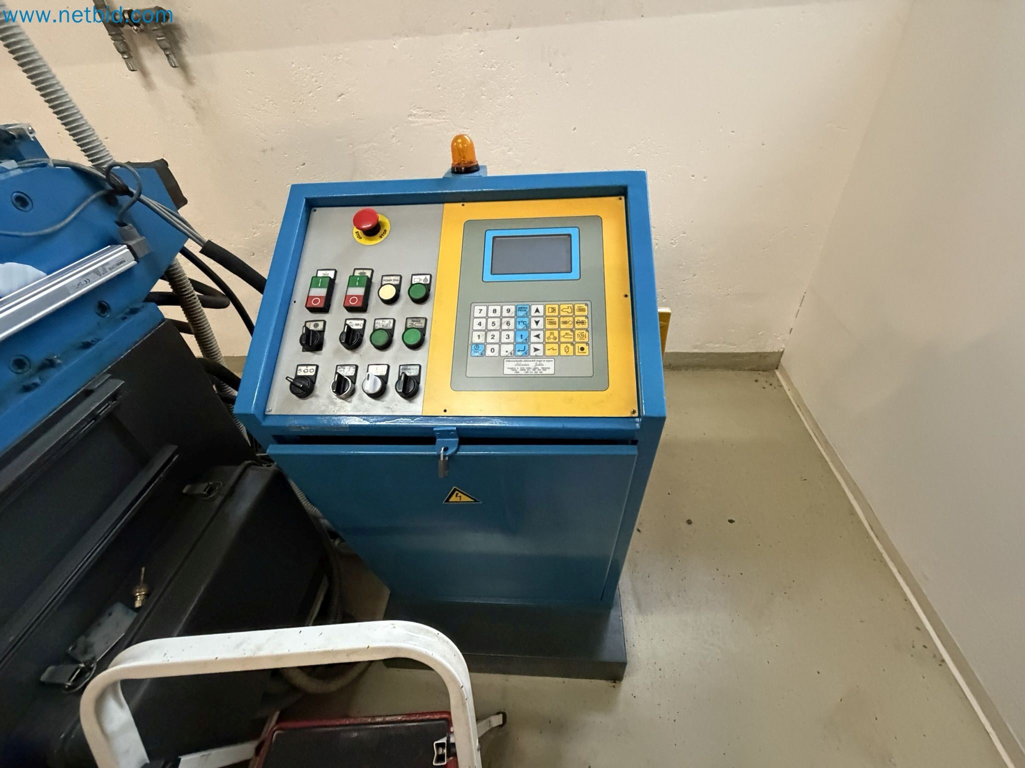 Machinery and production equipment for plastics processing-9