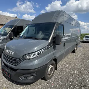 Transporter Iveco Daily
