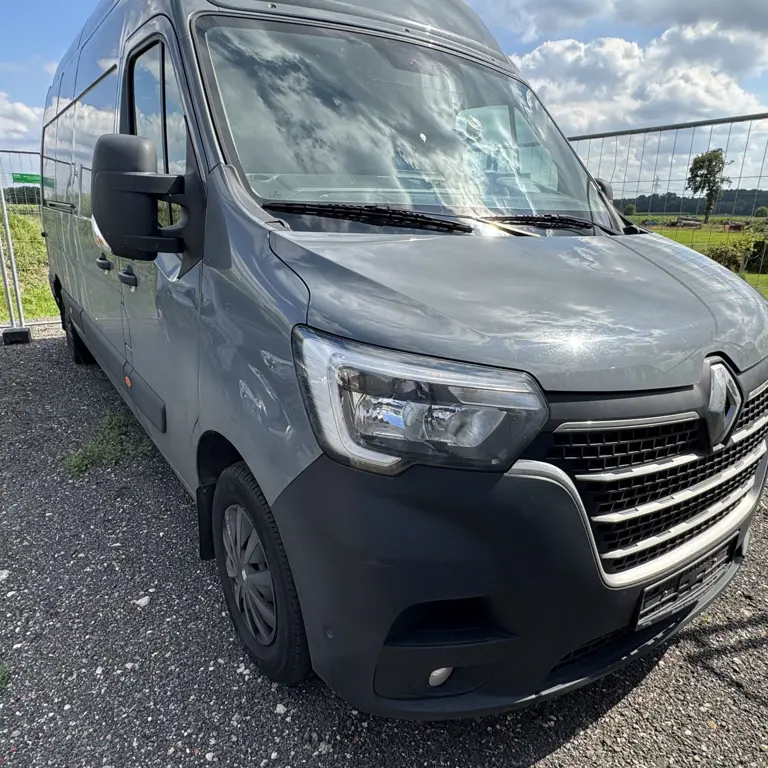 Transporter Renault Master