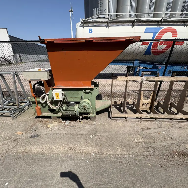 Broyeur industriel de déchets de bois
