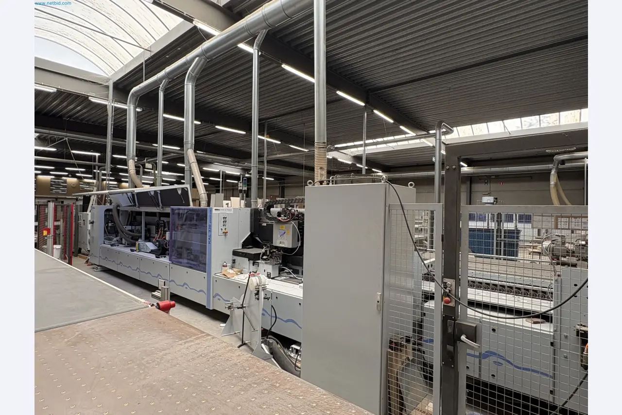 Complete furniture production
-112