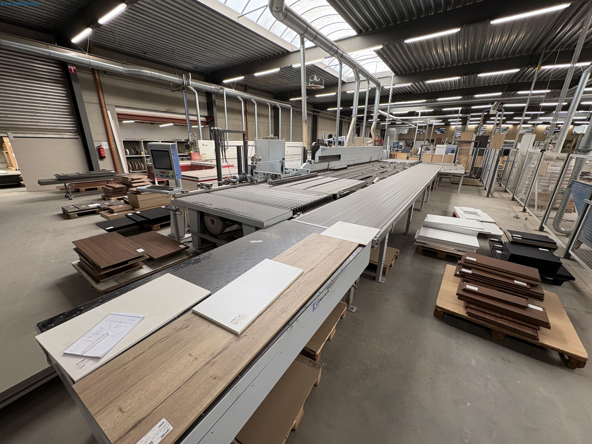 Complete furniture production

-128