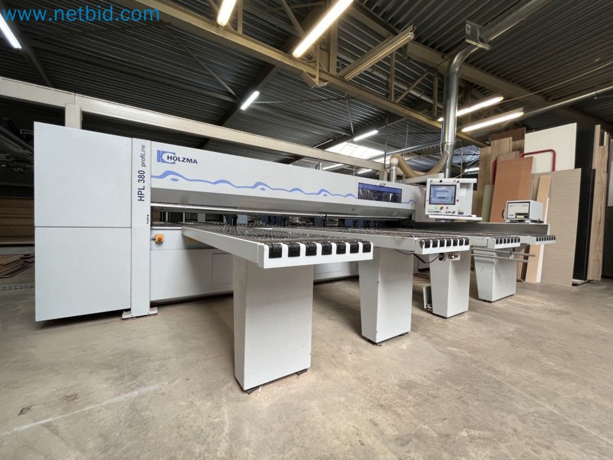Complete furniture production

-28