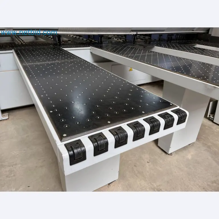 Complete furniture production
-42