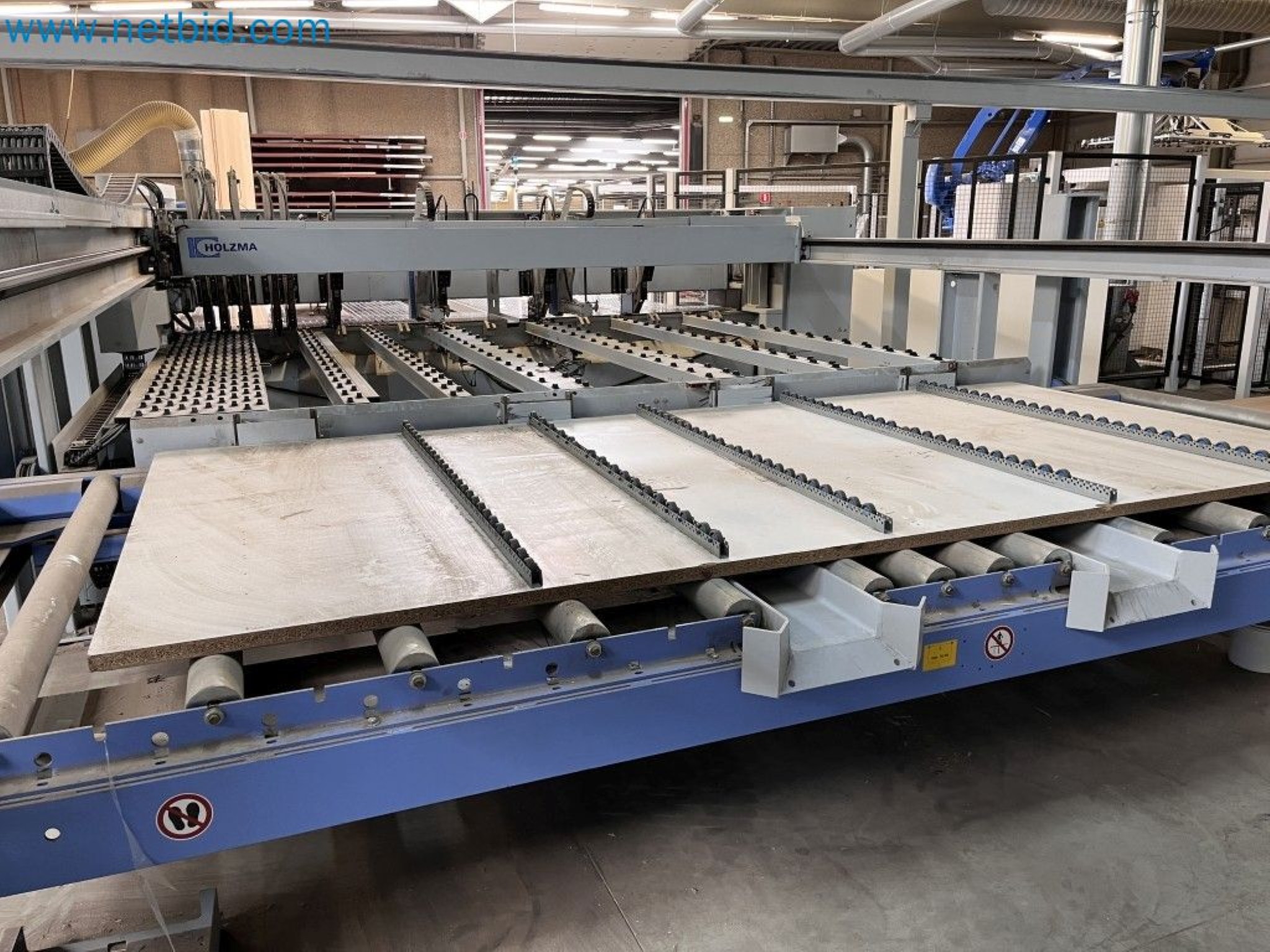 Complete furniture production

-45