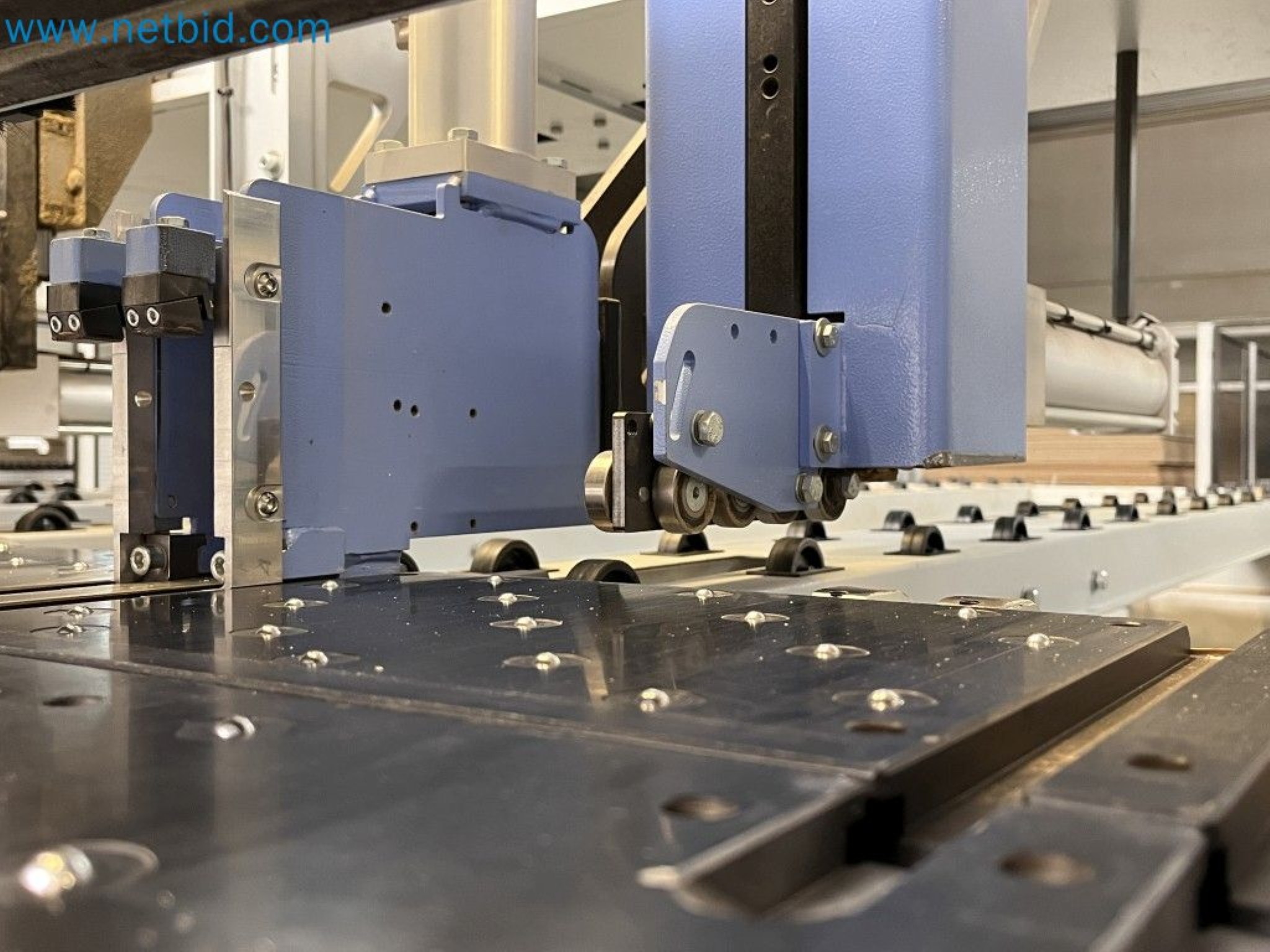 Complete furniture production

-47