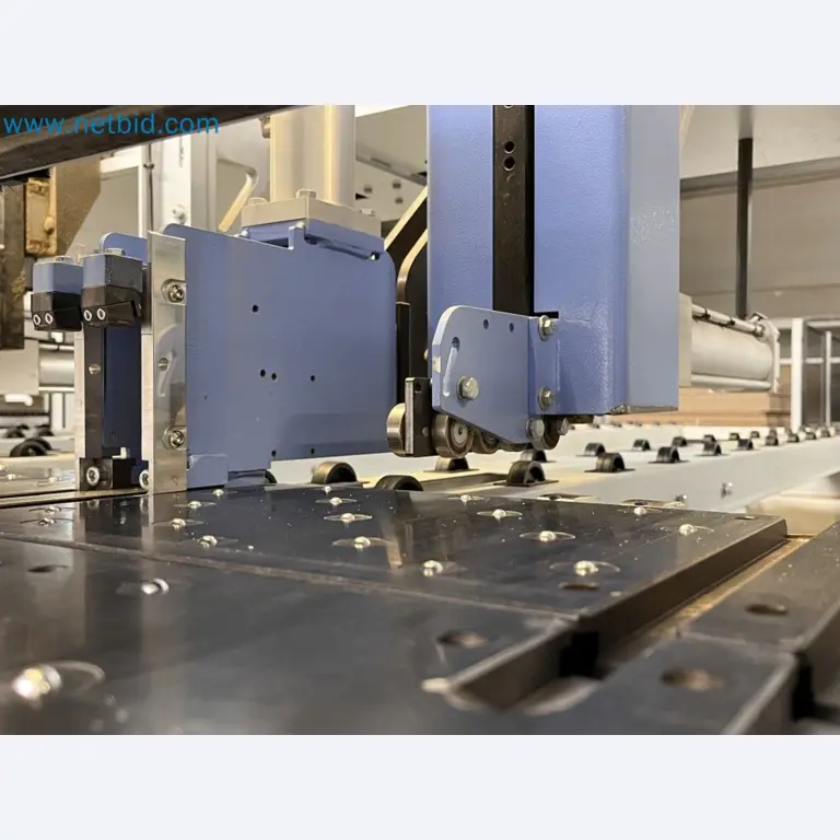 Complete furniture production
-47