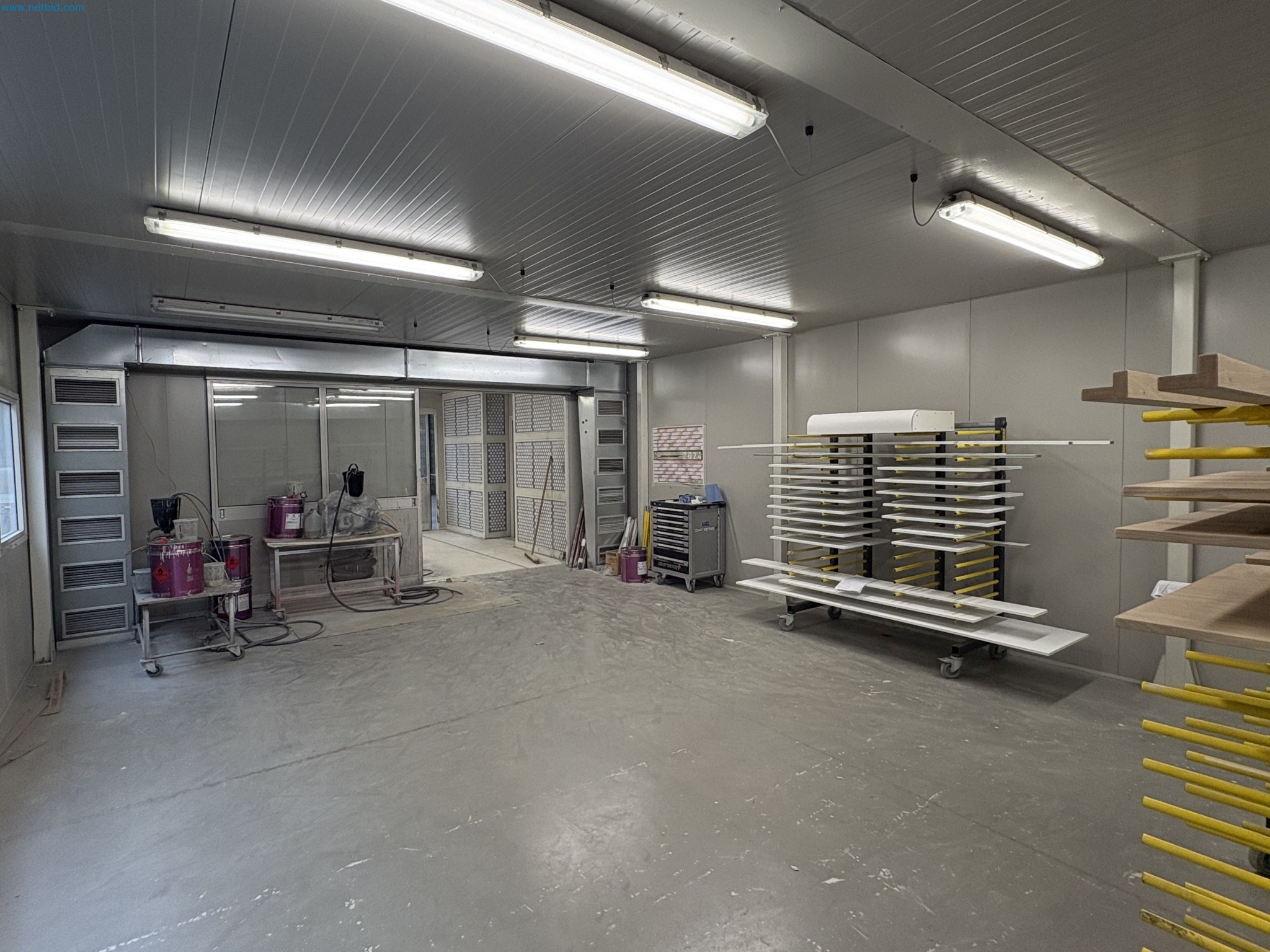 Complete furniture production

-60