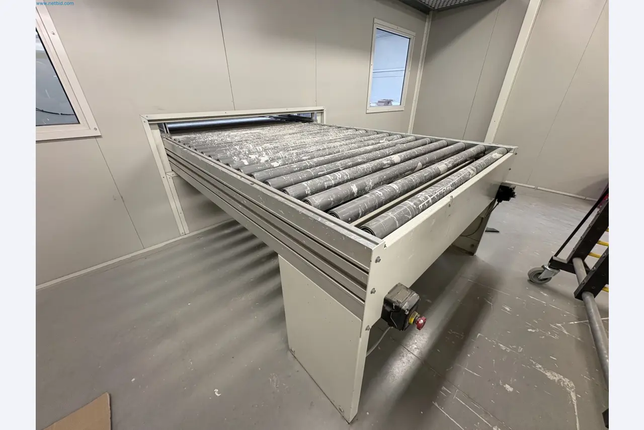 Complete furniture production
-68