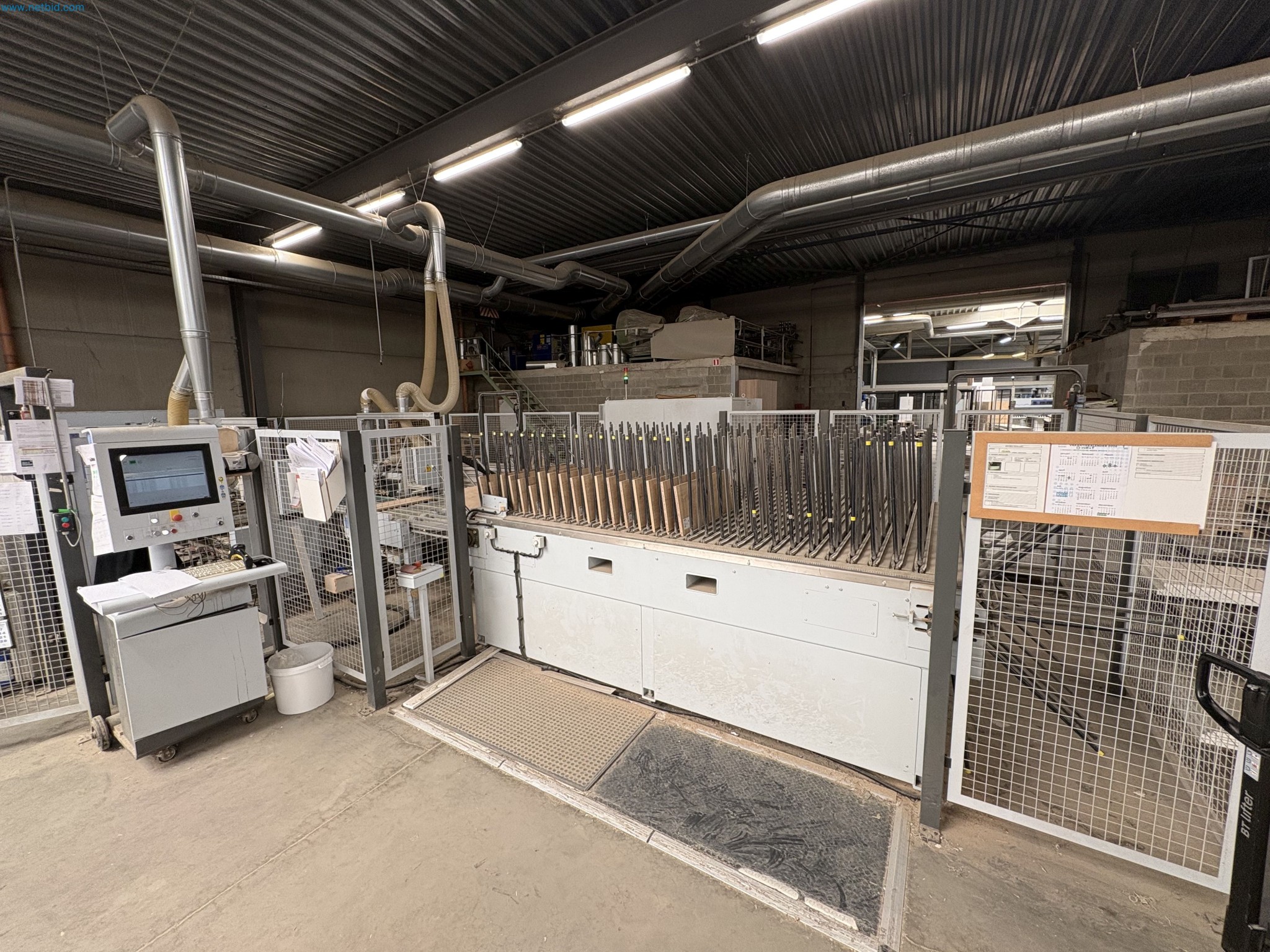 Complete furniture production

-80