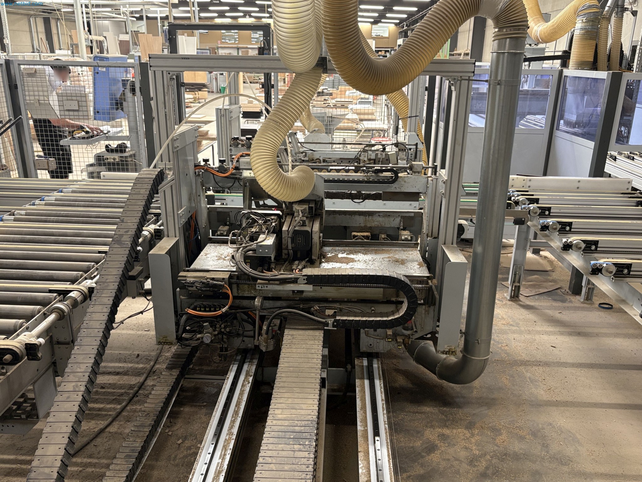 Complete furniture production

-86