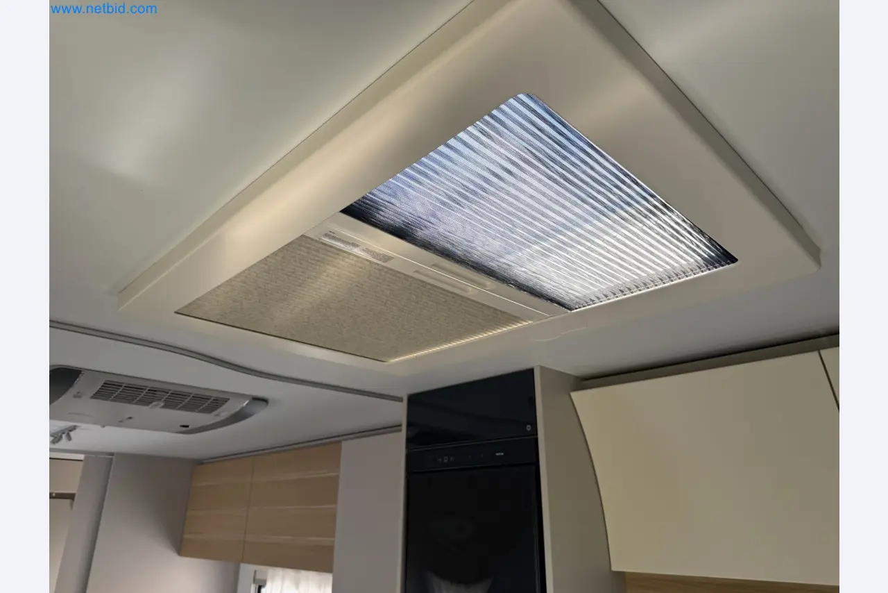 Spacious family trailer with a modern, stylish design-11