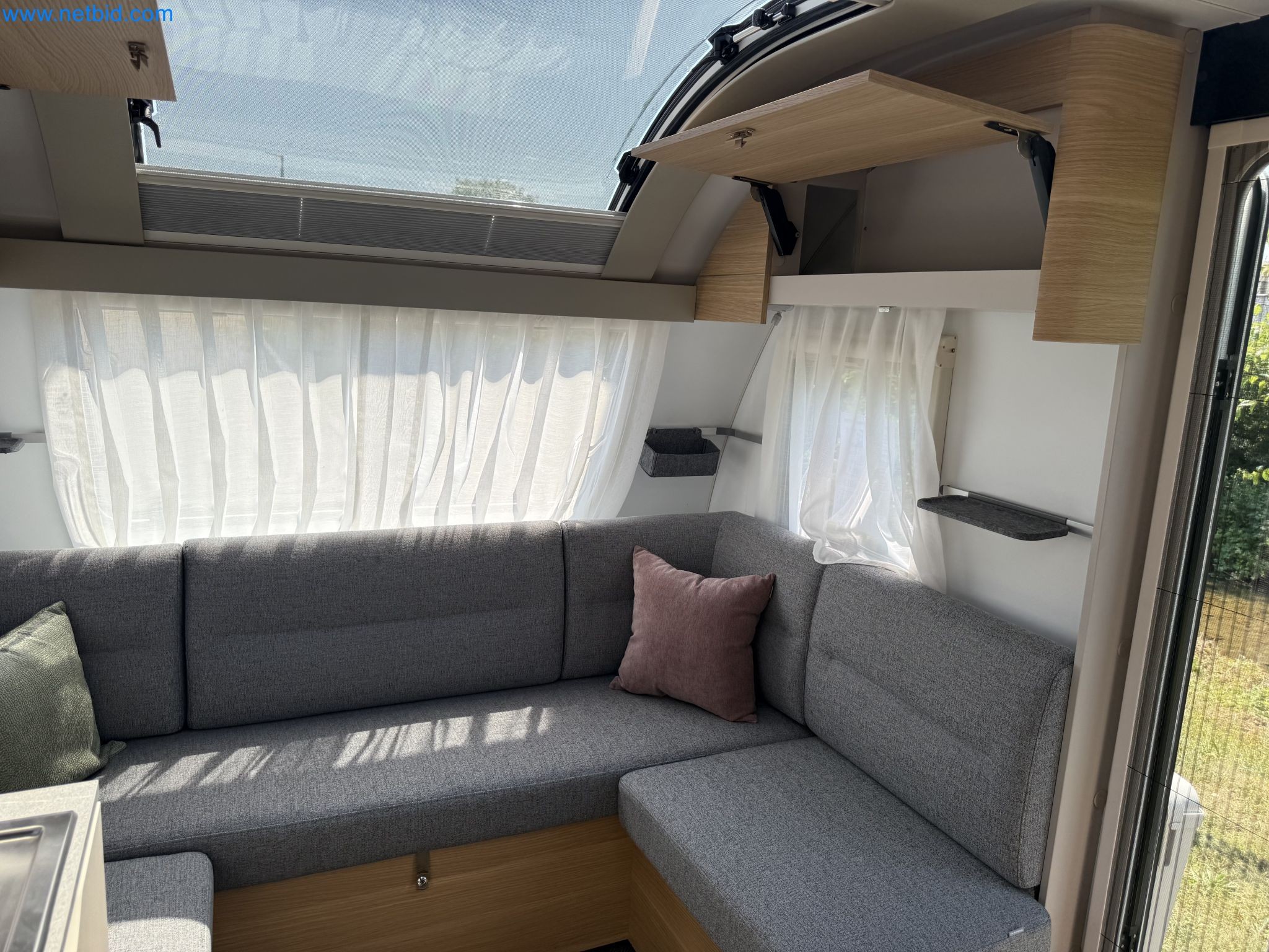 Spacious family trailer with a modern, stylish design-124