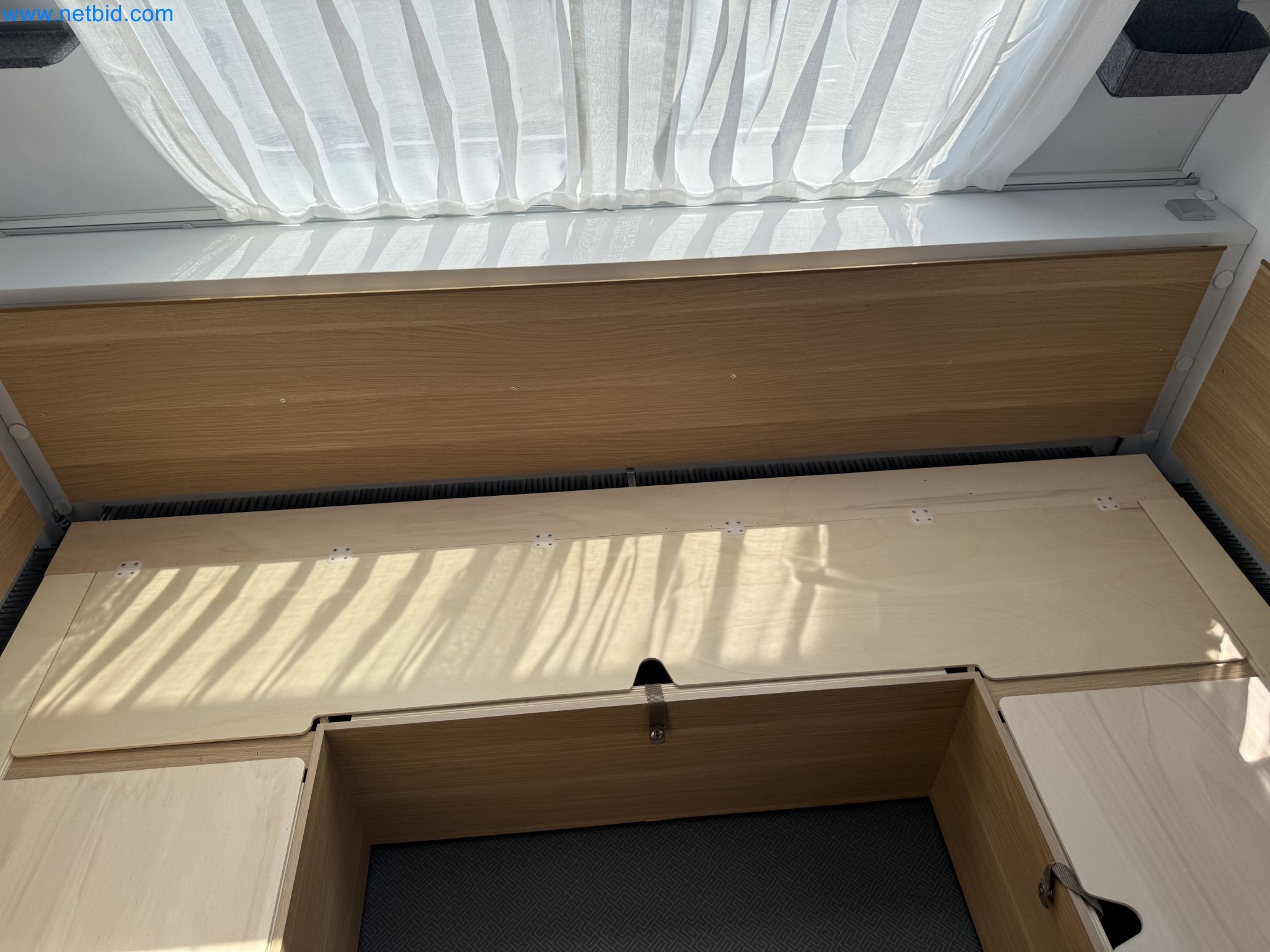 Spacious family trailer with a modern, stylish design-132