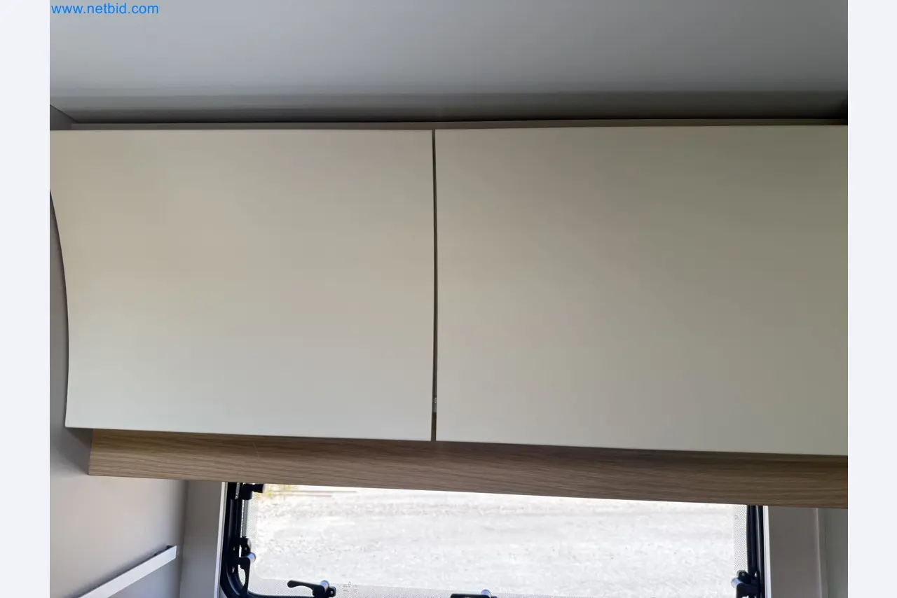Spacious family trailer with a modern, stylish design-142