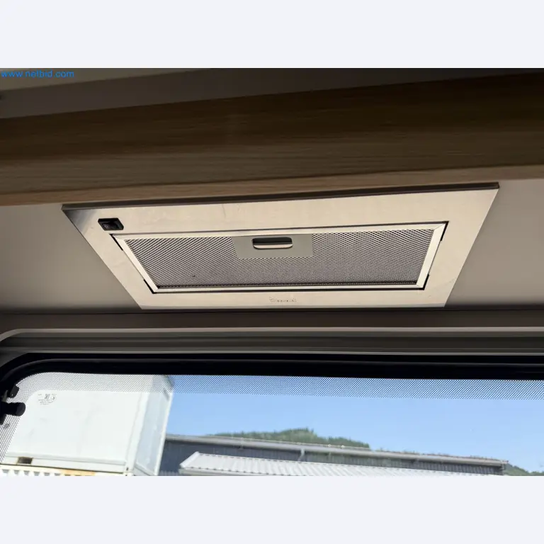 Spacious family trailer with a modern, stylish design-153