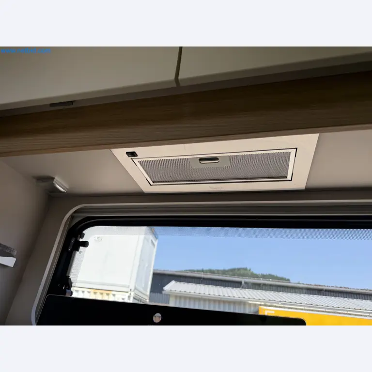Spacious family trailer with a modern, stylish design-154