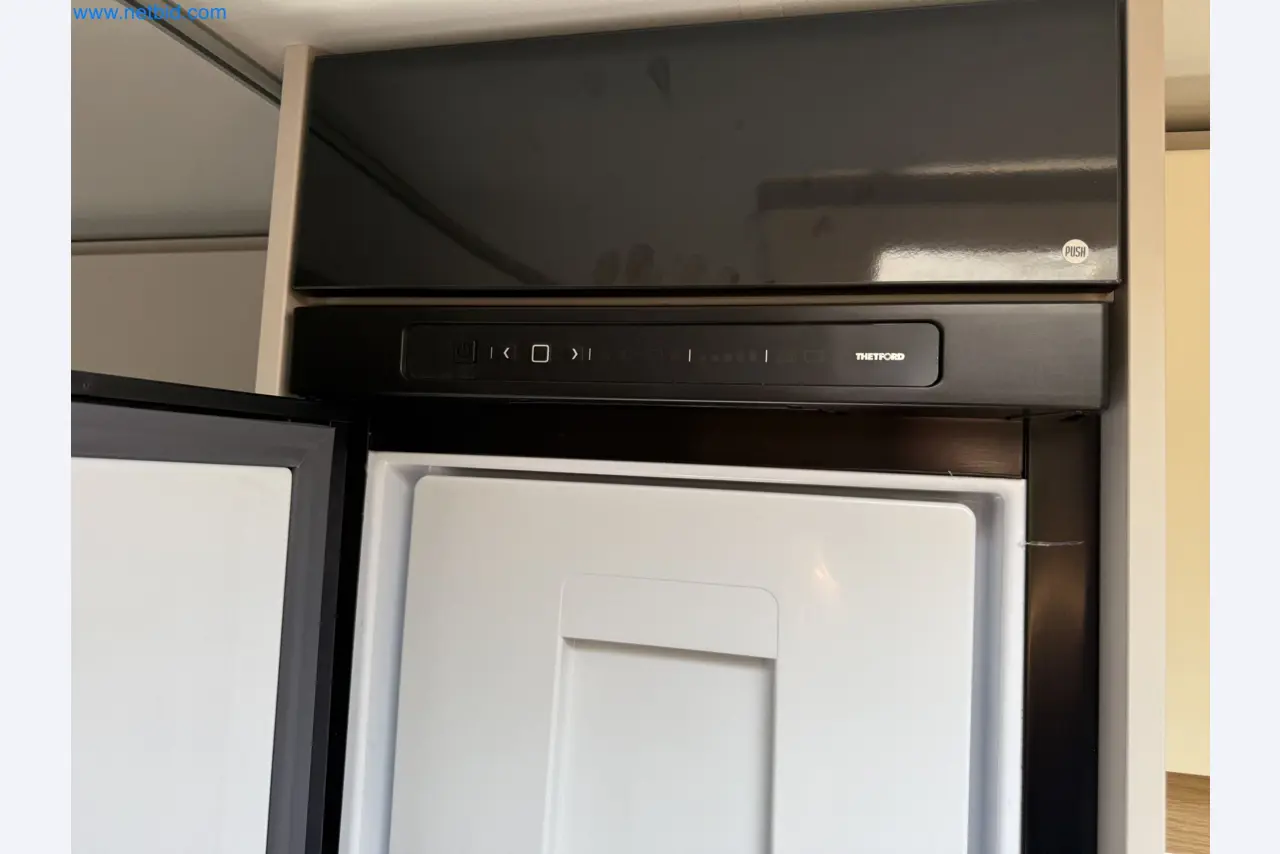 Spacious family trailer with a modern, stylish design-176