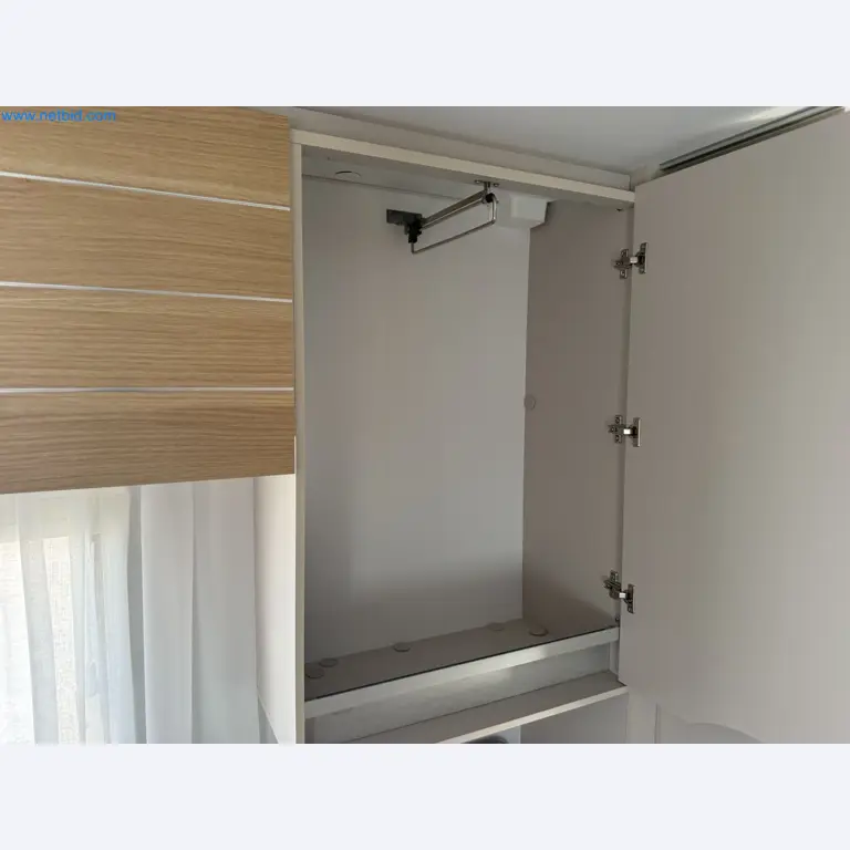 Spacious family trailer with a modern, stylish design-20
