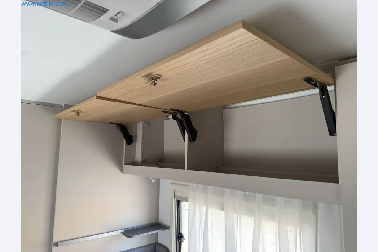 Spacious family trailer with a modern, stylish design-23