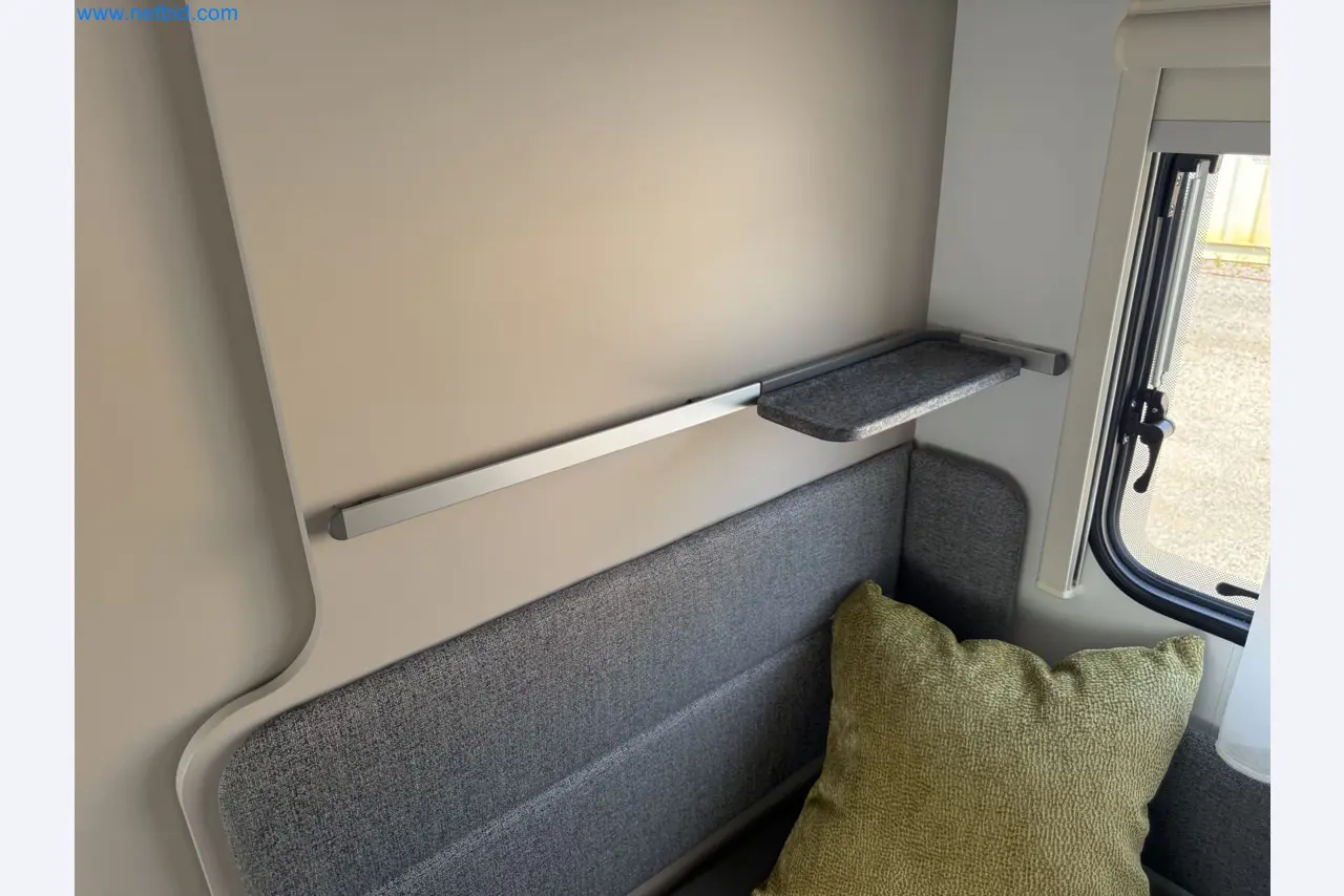 Spacious family trailer with a modern, stylish design-24