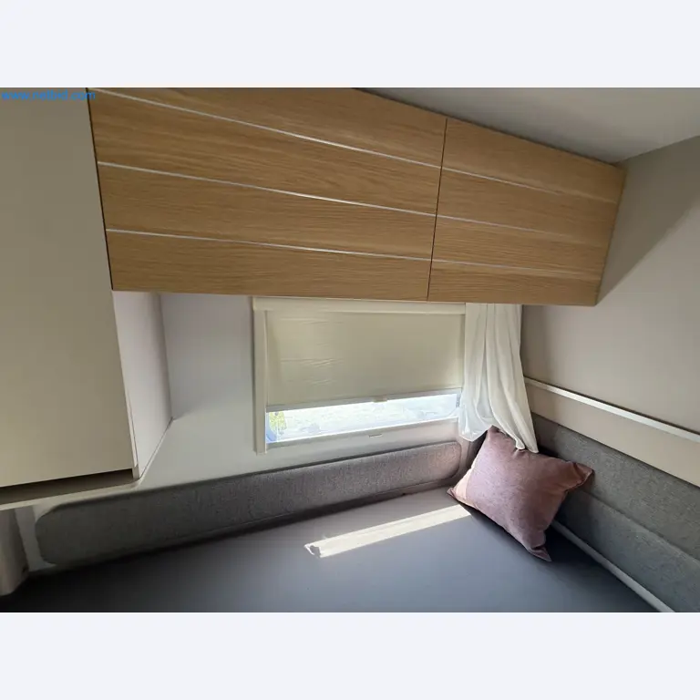 Spacious family trailer with a modern, stylish design-28