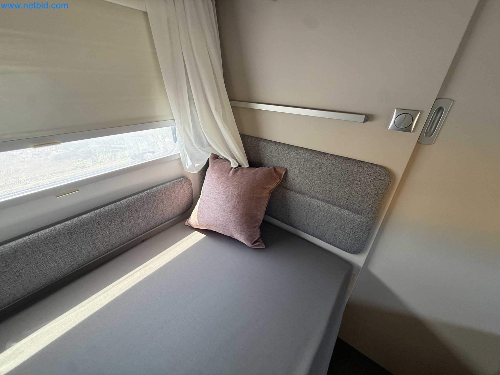 Spacious family trailer with a modern, stylish design-29