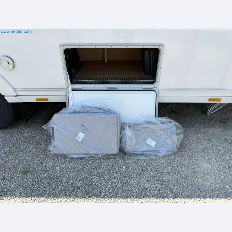 Spacious family trailer with a modern, stylish design-58