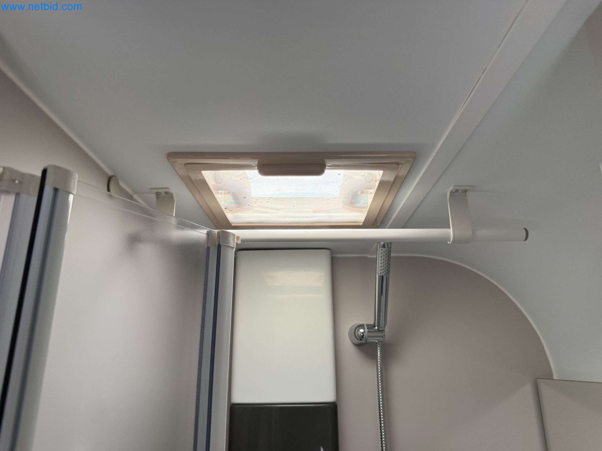 Spacious family trailer with a modern, stylish design-62