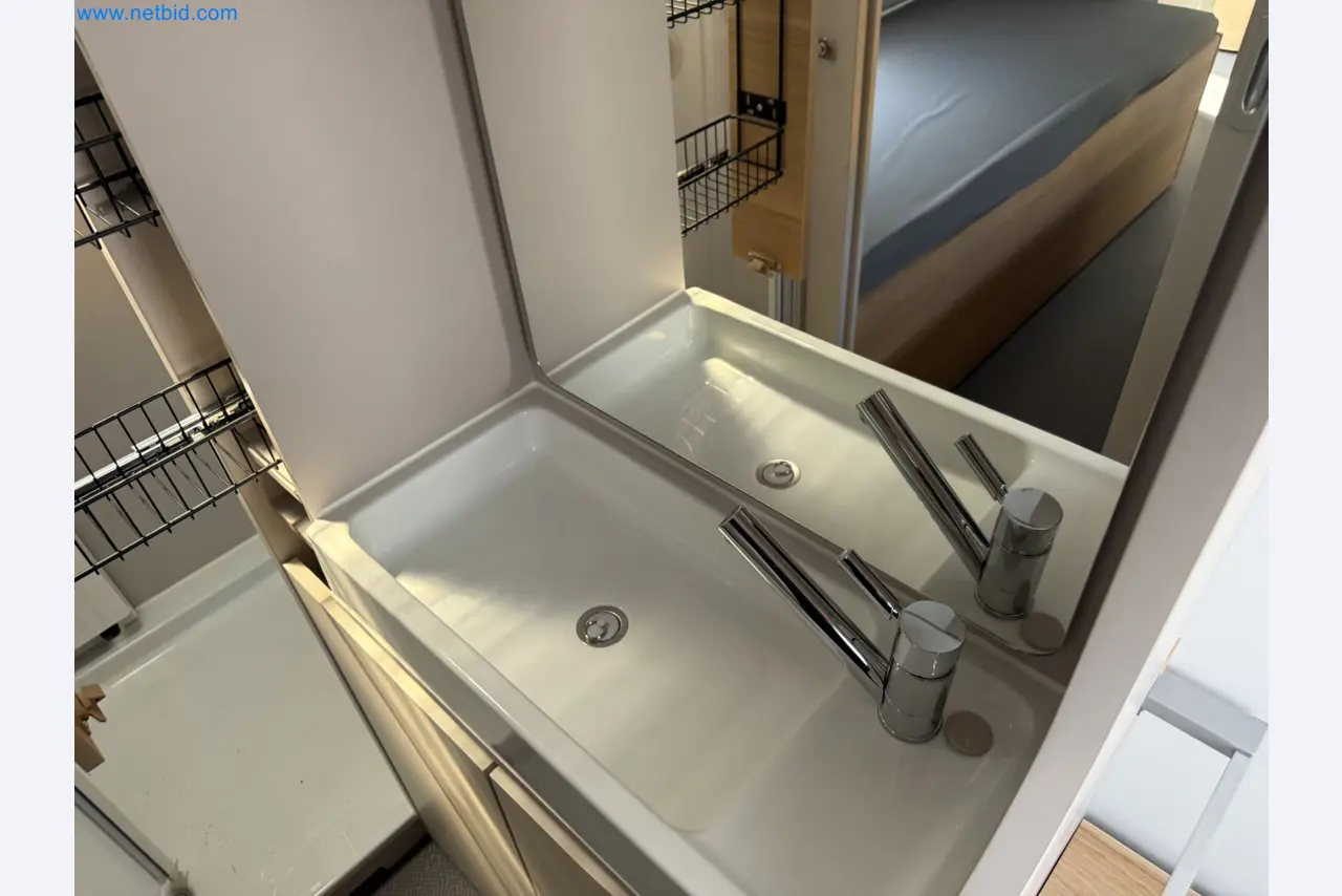 Spacious family trailer with a modern, stylish design-65