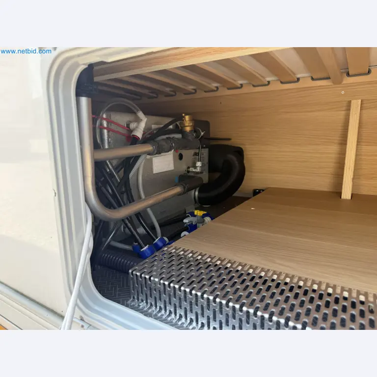 Spacious family trailer with a modern, stylish design-69