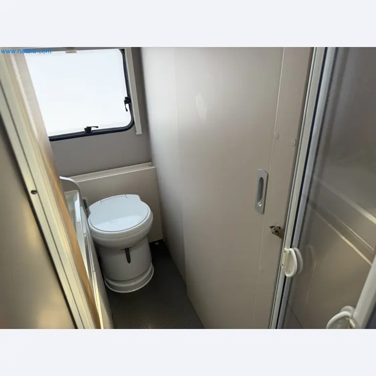 Spacious family trailer with a modern, stylish design-70