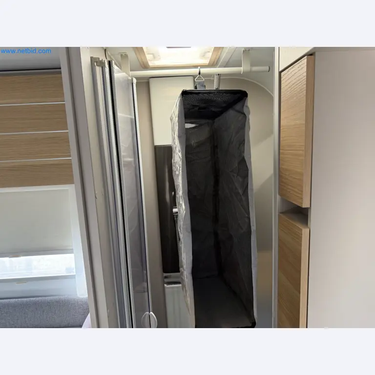 Spacious family trailer with a modern, stylish design-74
