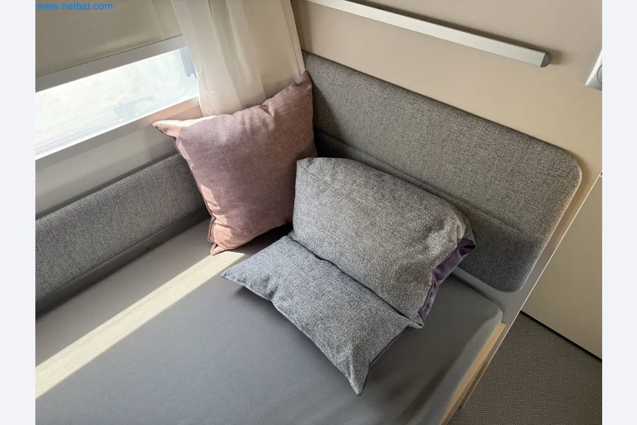 Spacious family trailer with a modern, stylish design-77