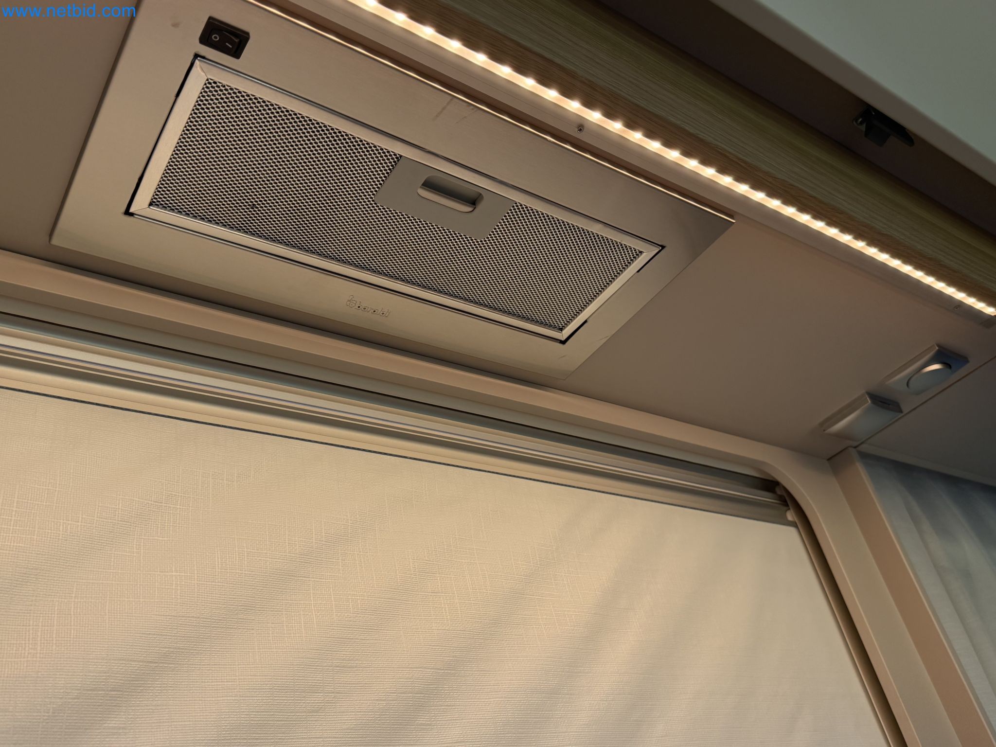 Spacious family trailer with a modern, stylish design-86