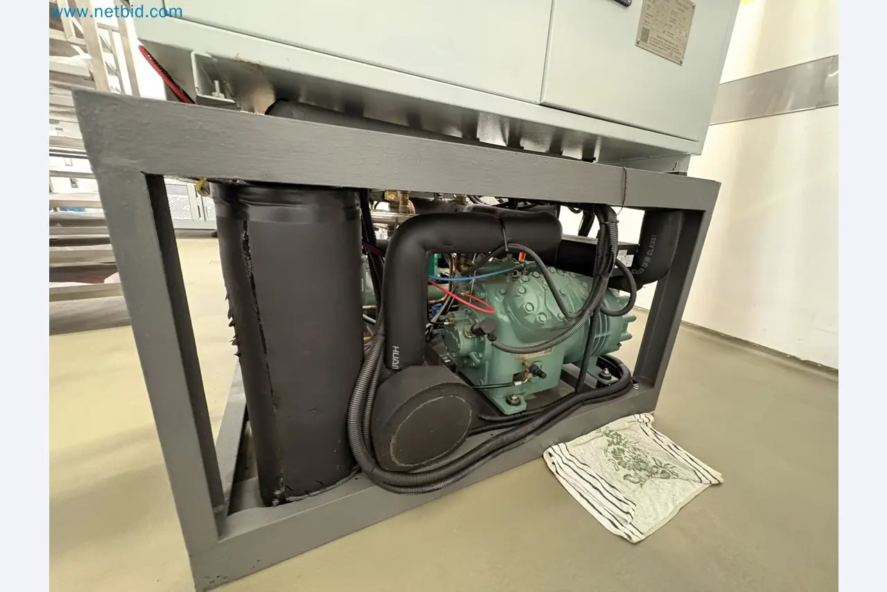 Equipment for freeze-drying fruit
-10