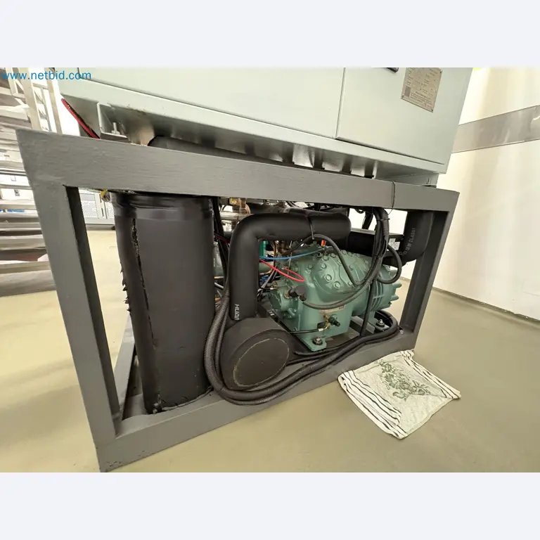 Equipment for freeze-drying fruit
-10