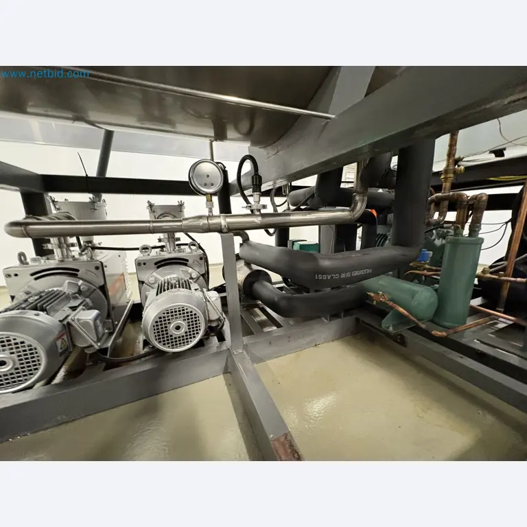 Equipment for freeze-drying fruit
-14
