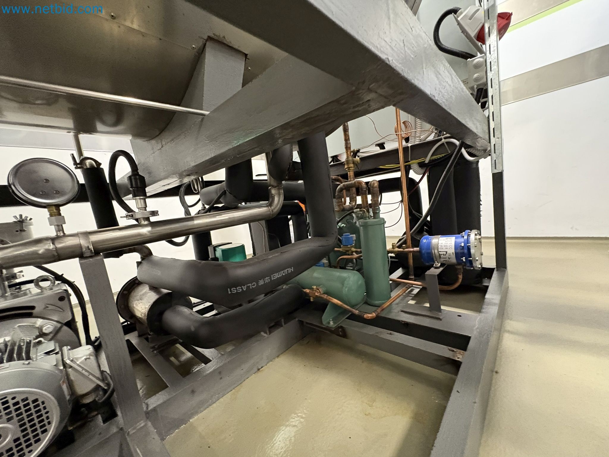 Equipment for freeze-drying fruit
-15