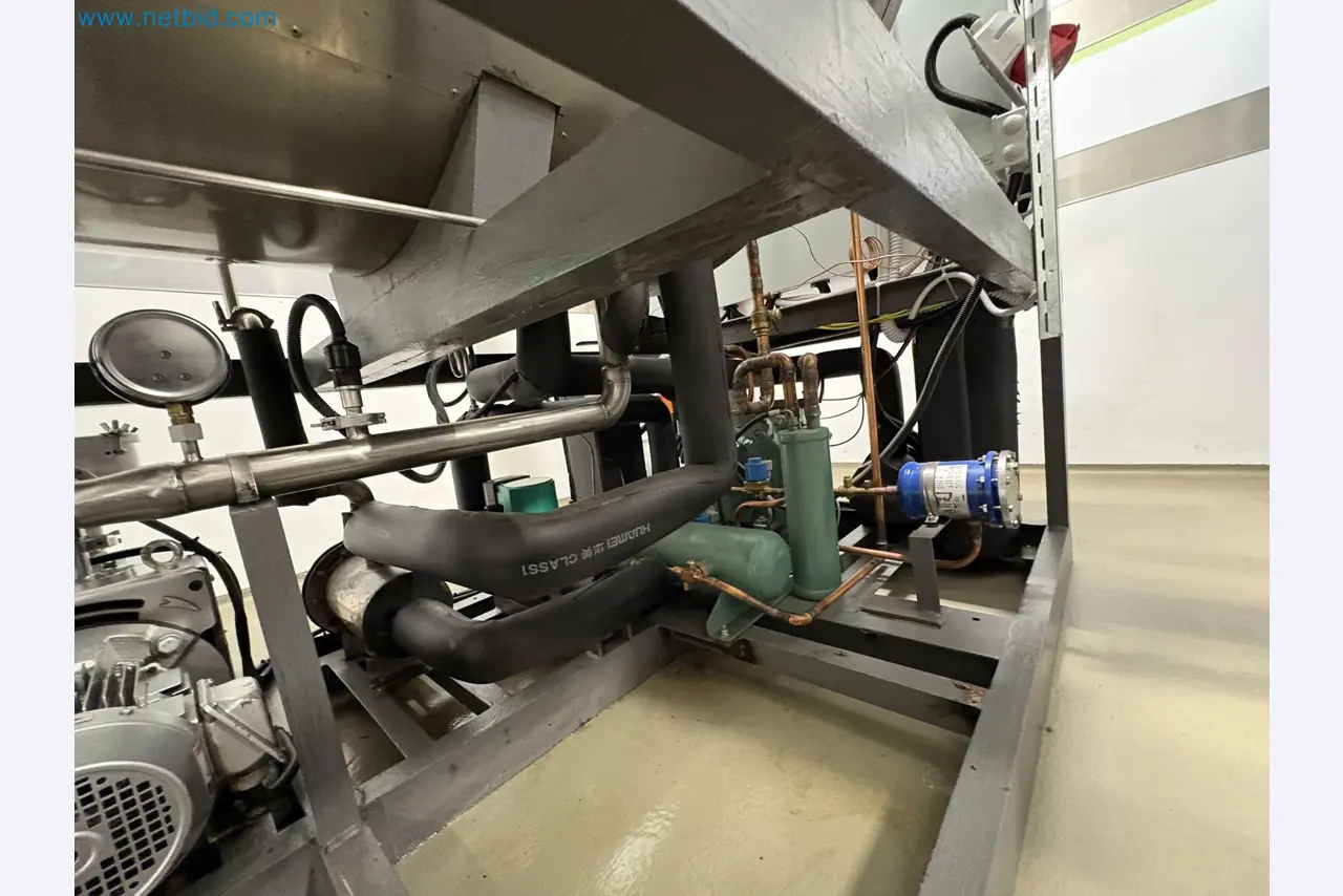 Equipment for freeze-drying fruit
-15