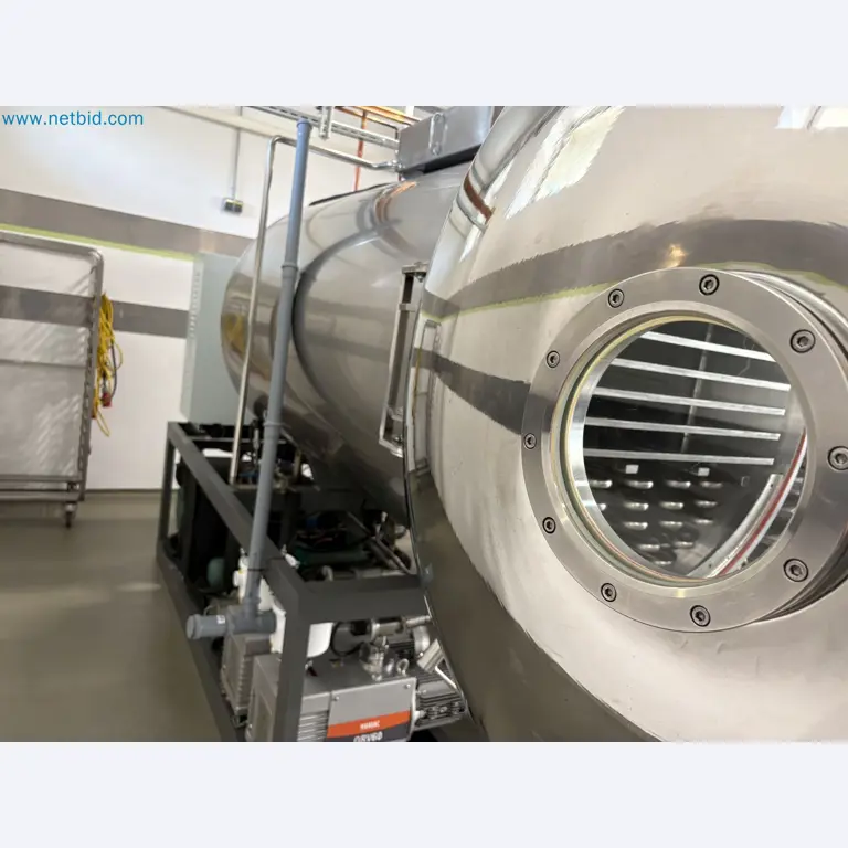 Equipment for freeze-drying fruit
-23