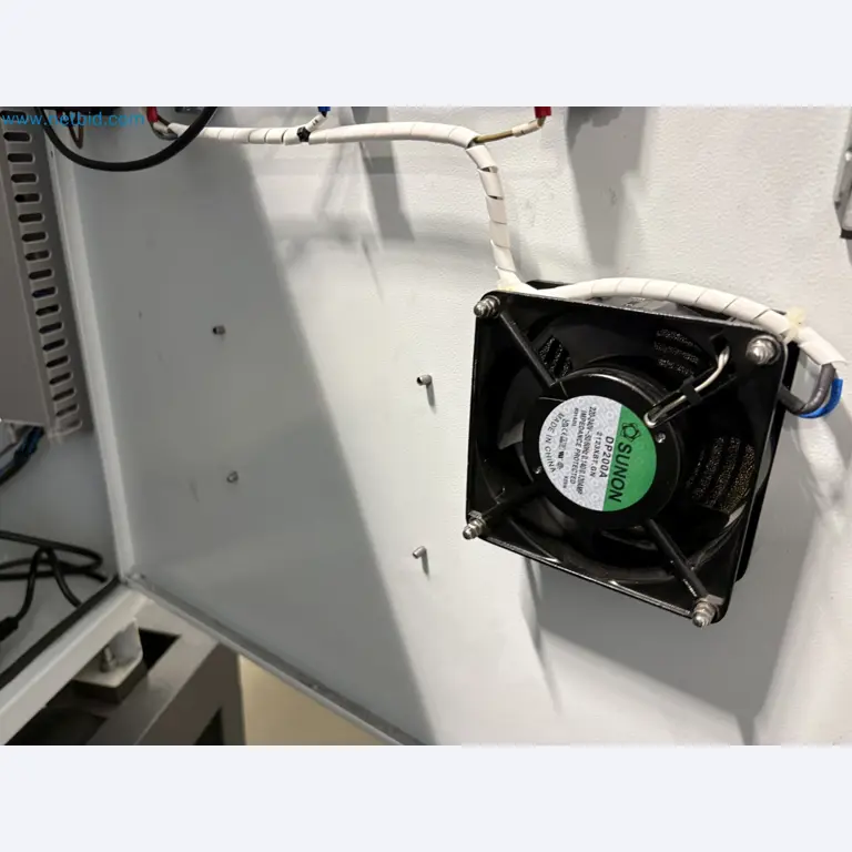 Equipment for freeze-drying fruit
-3