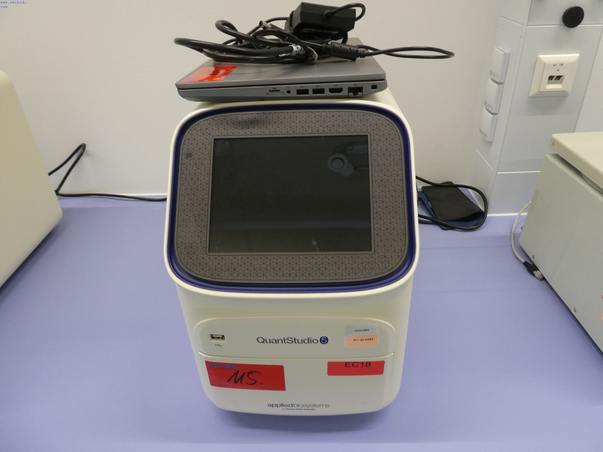 Various Laboratory Equipment and Accessories-2