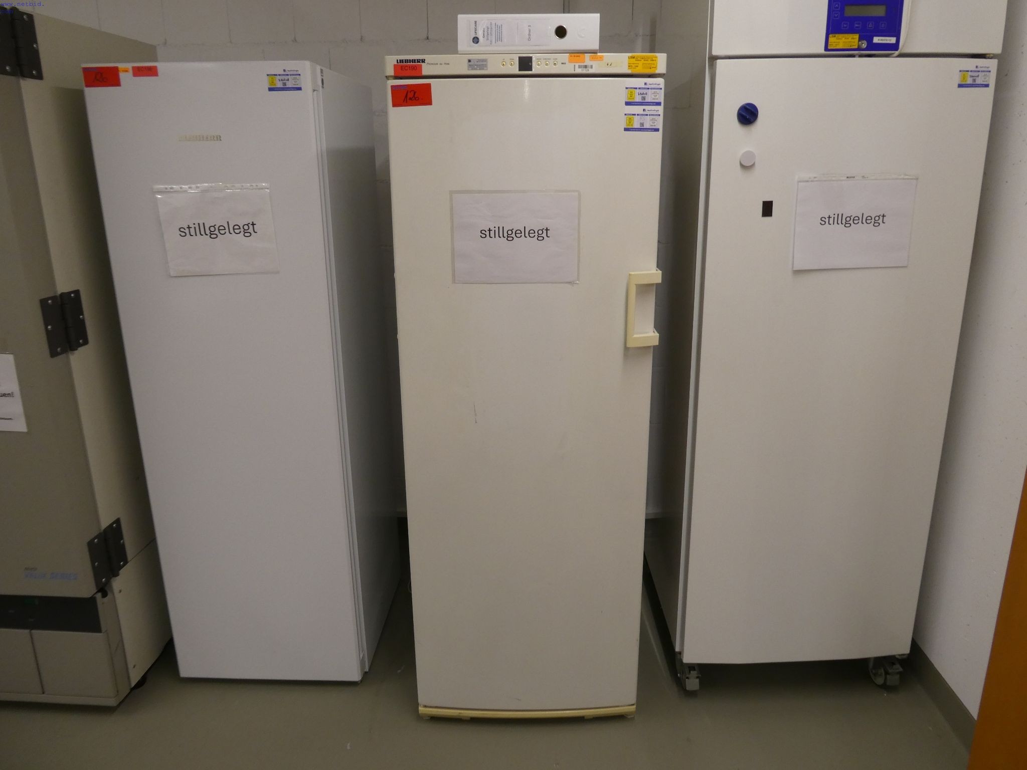 Various Laboratory Equipment and Accessories-4