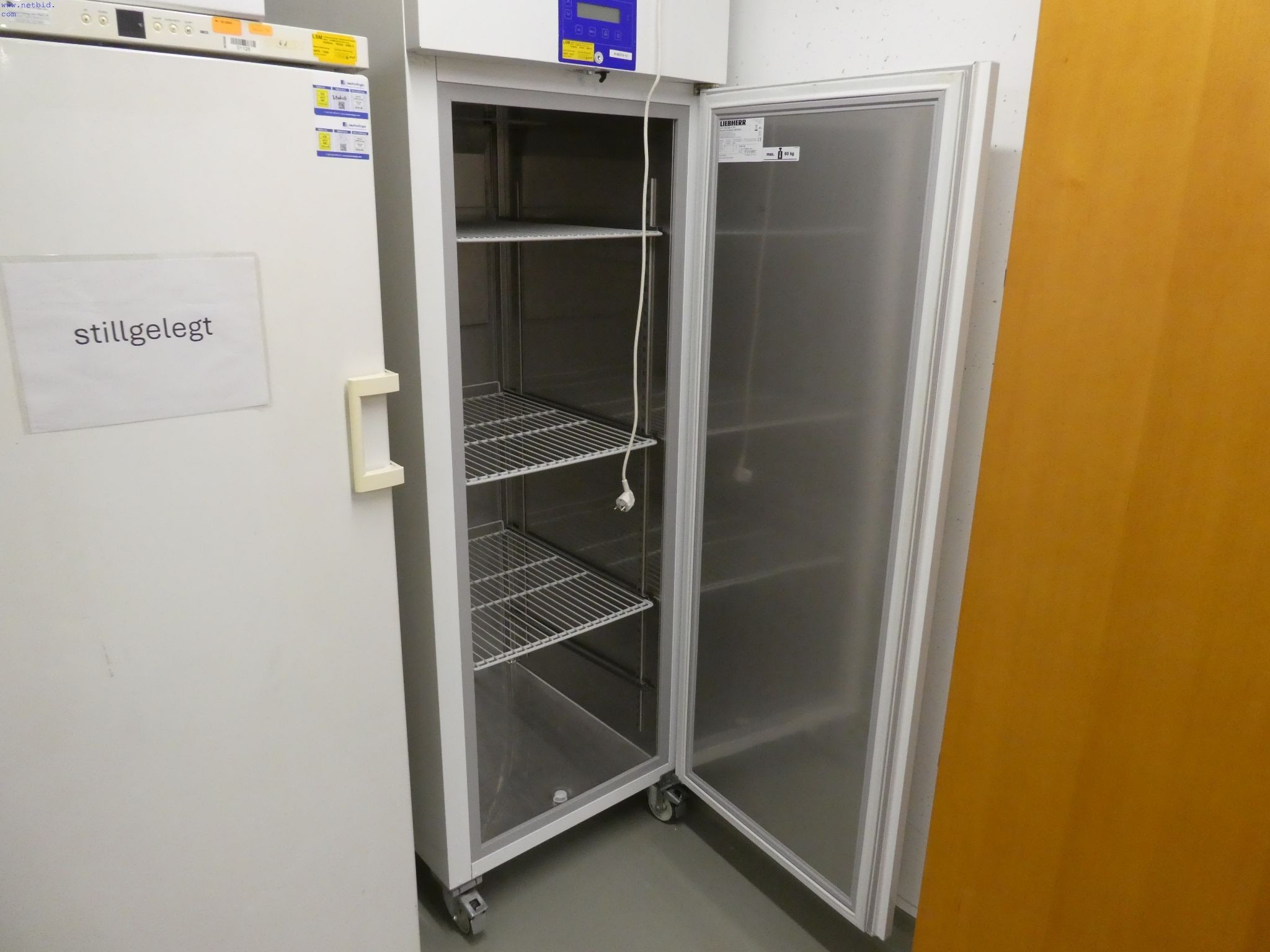 Various Laboratory Equipment and Accessories-2
