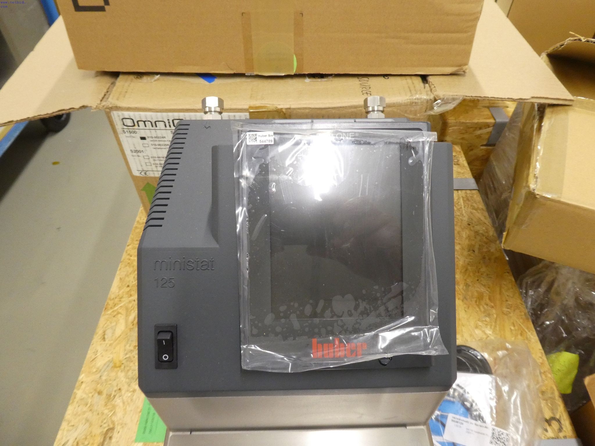 Various Laboratory Equipment and Accessories-3