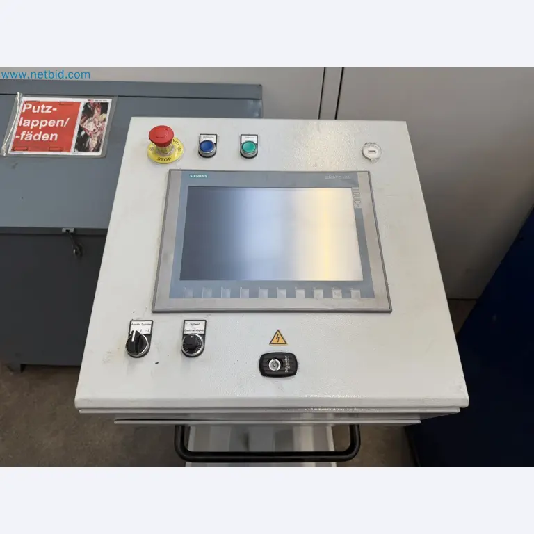 Recently overhauled hydraulic straightening press-11