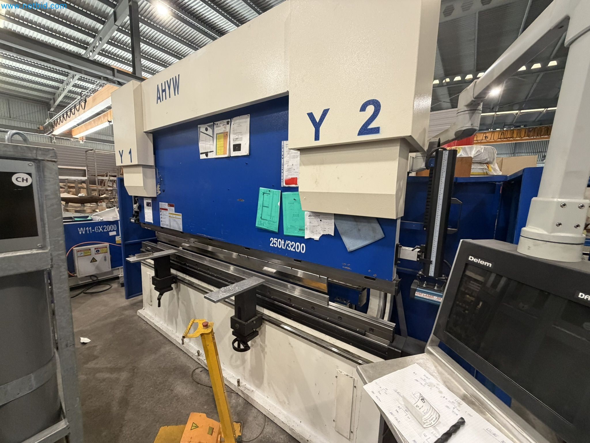Machines for sheet metal and metalworking, laser cutting, and welding-12