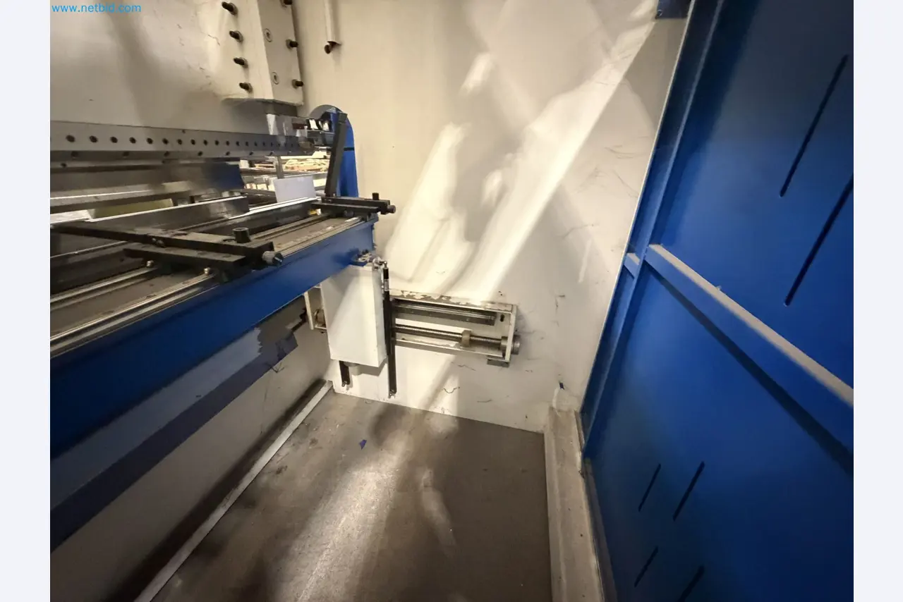 Machines for sheet metal and metalworking, laser cutting, and welding-13